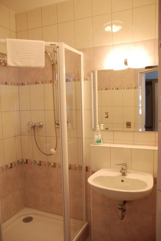 Hotel Raeuberschaenke Oederan Camera foto