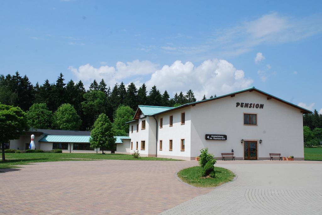 Hotel Raeuberschaenke Oederan Esterno foto