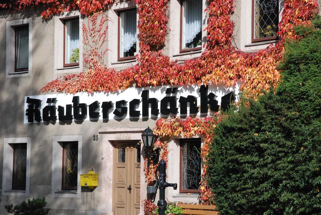 Hotel Raeuberschaenke Oederan Esterno foto